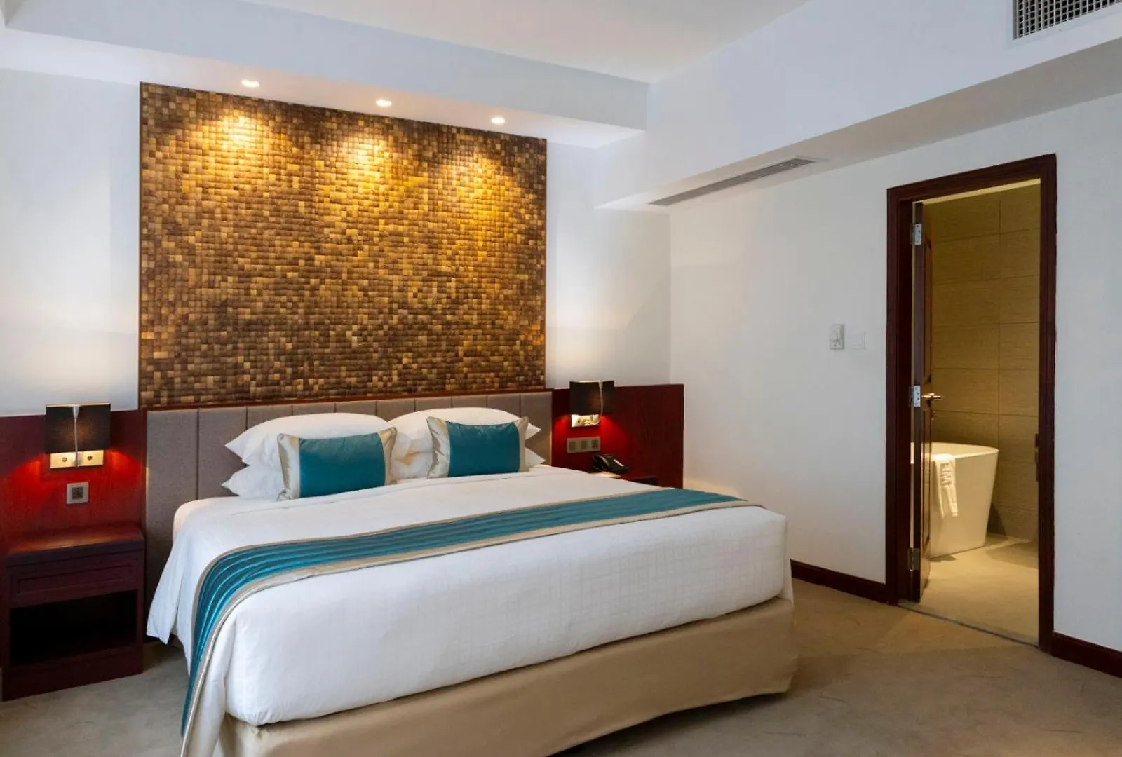 Yangon Thanlwin Hotel